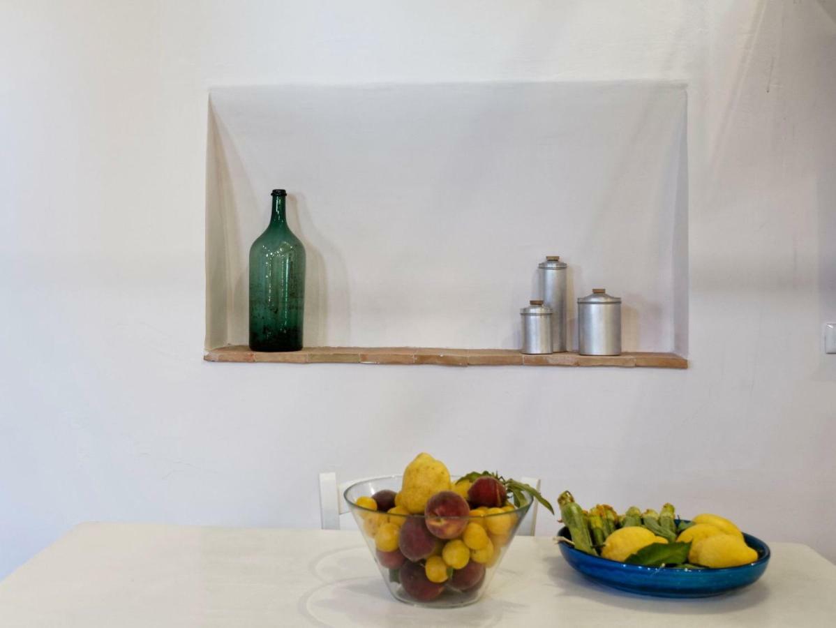 L'Arrocco - La Torre Col Mare Sul Tetto Apartment ตาร์กวิเนีย ภายนอก รูปภาพ